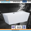 Beautiful Smooth White Free Standing Bath Tub with Slim Overflow